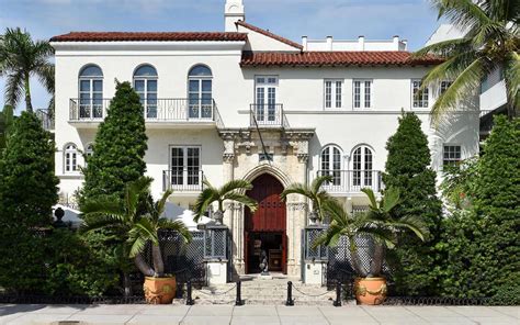 visitare villa versace a miami|versace miami mansion.